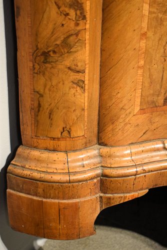 Eccezionale Ribalta con fronte e fianchi mossi